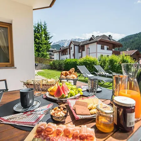 Amonit - Claudia * Selva di Val Gardena